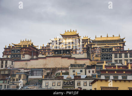 Songzanlin monastery  a 17th century monastery and is the largest of it`s kind in Yunnan.  sometimes referred to as the Little Potala Palace , China Stock Photo